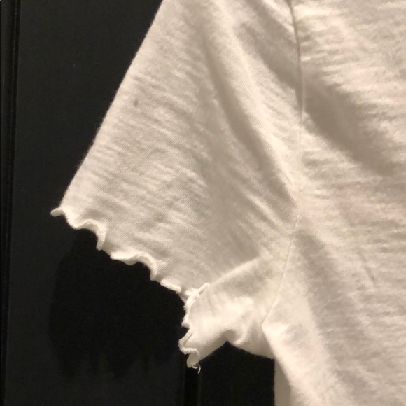 Cropped horizontal color line shirt - Picture 4 of 5